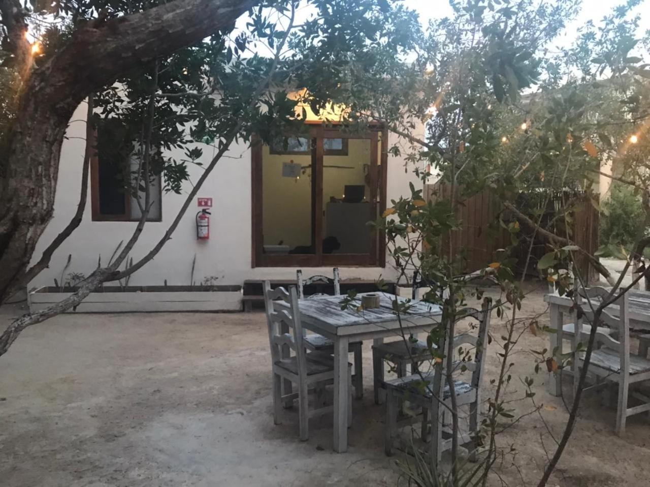 Hotel Luna Roja Holbox Ilha Holbox Exterior foto